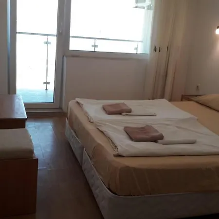 Lozite Szálloda 3*
