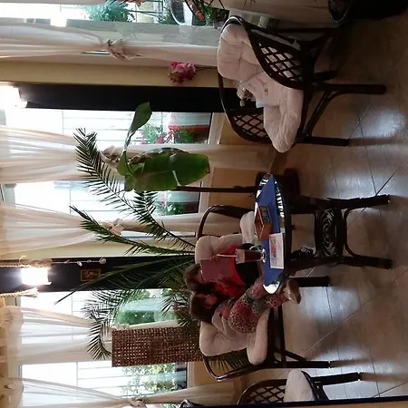 Отель Lozite 3*