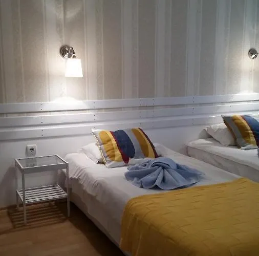 Lozite Hotel 3*
