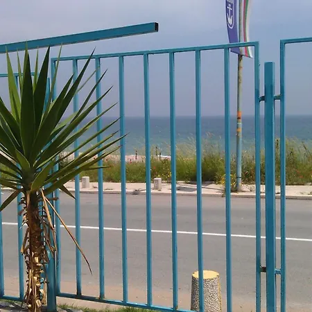 מלון Lozite